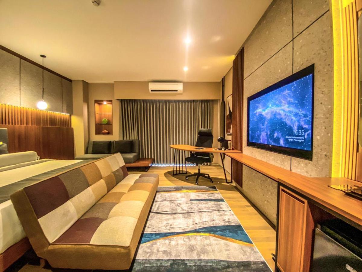Nata Azana Hotel Solo Екстер'єр фото