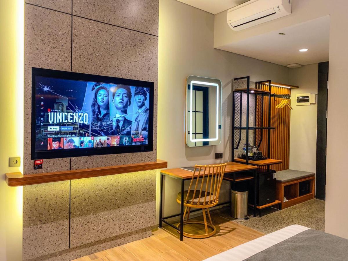 Nata Azana Hotel Solo Екстер'єр фото